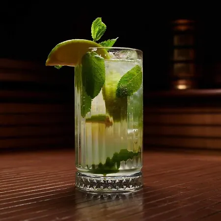 奥斯亚法酒店 4*