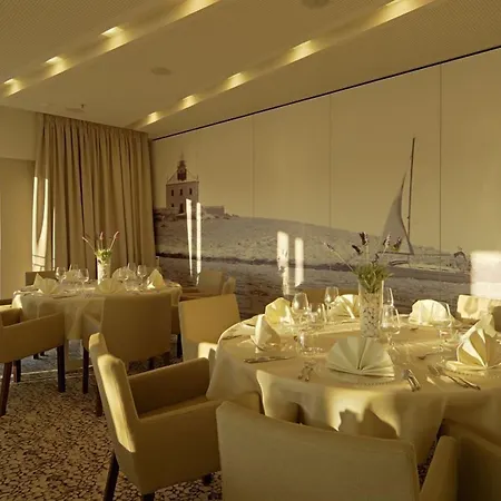 奥斯亚法酒店 4* 马卡尔斯卡