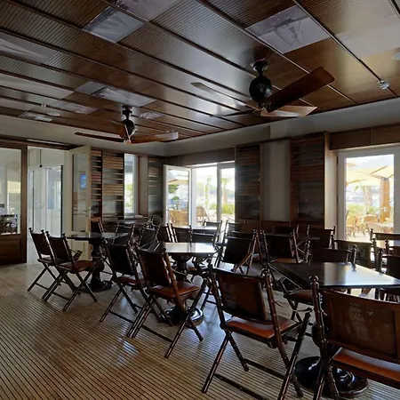 Osejava Hotel