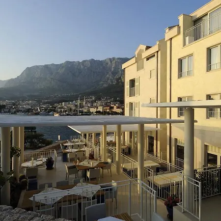 Osejava 4* Makarska