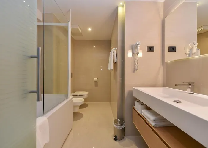 Osejava Макарска