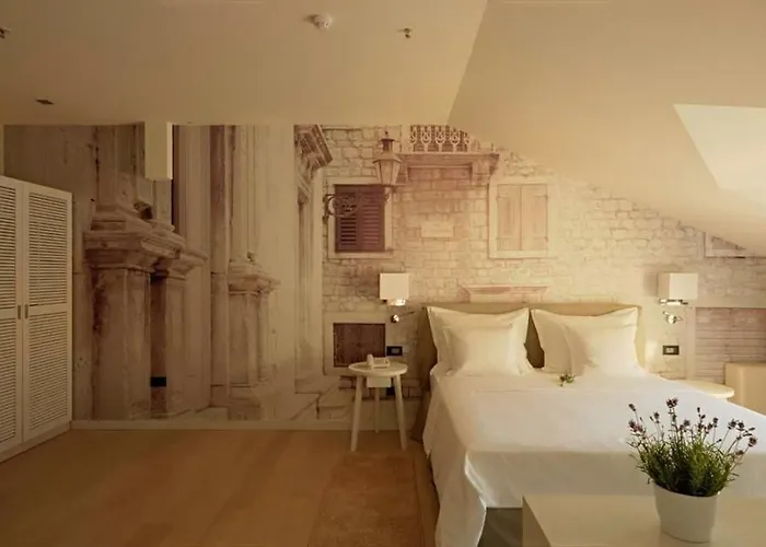 Otel Osejava Makarska